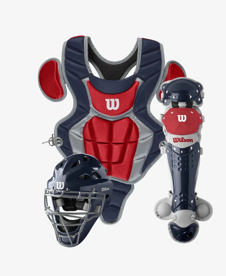 Wilson C200 Youth Catcher's Gear Set 5 Wilson C200 Youth Catcher's Gear Set - Image 5