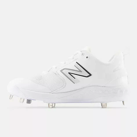 New Balance Fresh Foam X 3000 V6 Metal Cleat - White 2 New Balance Fresh Foam X 3000 V6 Metal Cleat - White - Image 2