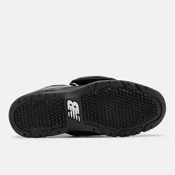 New Balance Umpire Plate Shoe MU460XB3 -Bats shop mu460xb3 nb 06 i